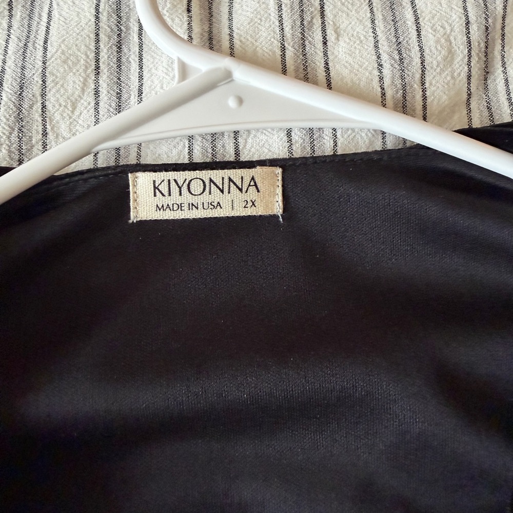 Kiyonna Black Velvet and Lace Maxi Dress - Picture 4 of 4